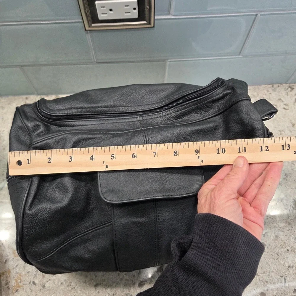 NEW Black Leather Motorcycle Saddle Bag Travel Weekend Overnight‎ Pockets